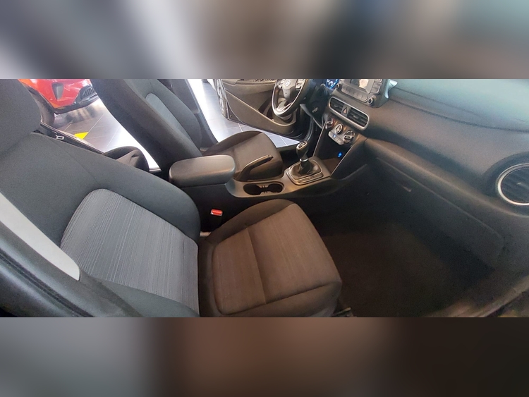 Hyundai Kona  foto 13